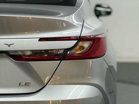 Certified 2025 Toyota Camry LE image 7