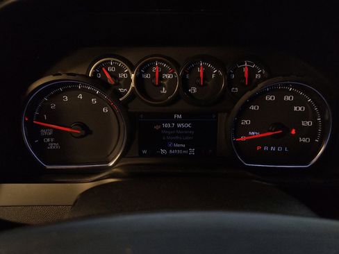 Used 2020 Chevrolet Silverado 1500 LT w/ Texas Edition AWD/4WD image 23
