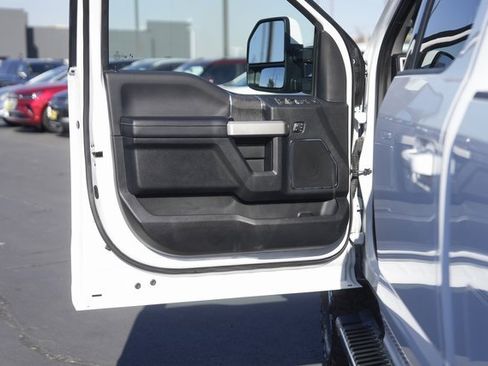 Used 2020 Ford F250 Lariat w/ Lariat Value Package image 30