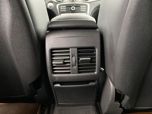 Used 2019 Mercedes-Benz GLA 250 250 image 45