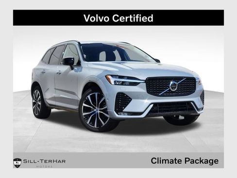 Certified 2025 Volvo XC60 B5 Plus AWD/4WD image 1