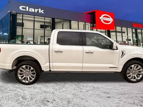 Used 2023 Ford F150 Limited image 8