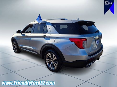 Certified 2020 Ford Explorer Platinum w/ Premium Technology Package image 4
