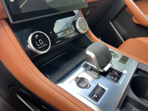 Used 2025 Jaguar F-PACE R-Dynamic S image 13