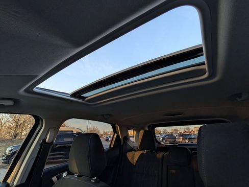 Used 2019 Ford EcoSport SE w/ Interior Protection Package image 24