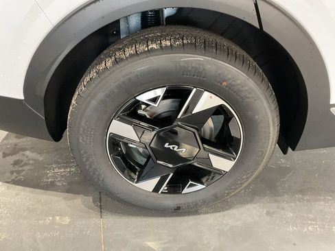 New 2026 Kia Sportage LX w/ LX Convenience Package image 23