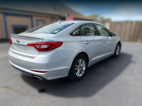 Used 2015 Hyundai Sonata SE image 7