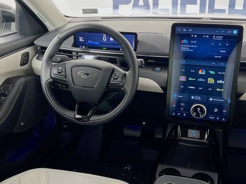 Used 2024 Ford Mustang Mach-E Premium image 13