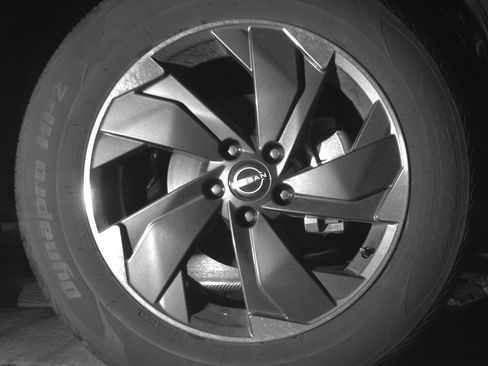 Used 2025 Nissan Rogue SV image 13