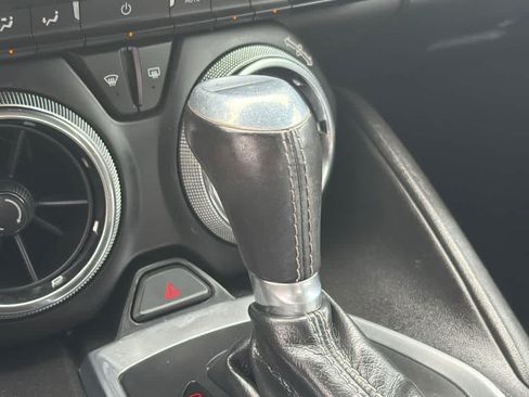 Used 2017 Chevrolet Camaro LT w/ Technology Package RWD image 24
