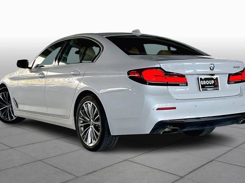 Used 2023 BMW 540i w/ Premium Package image 11