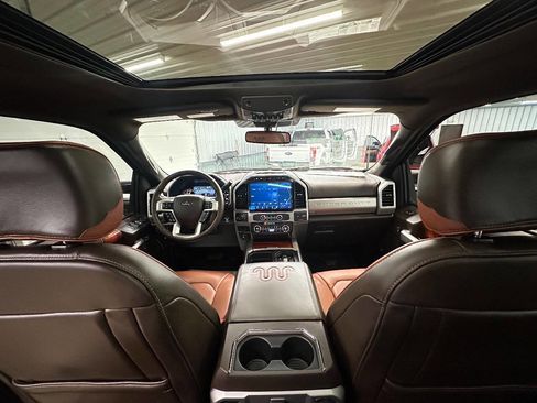 Used 2022 Ford F250 King Ranch w/ King Ranch Ultimate Package AWD/4WD image 27