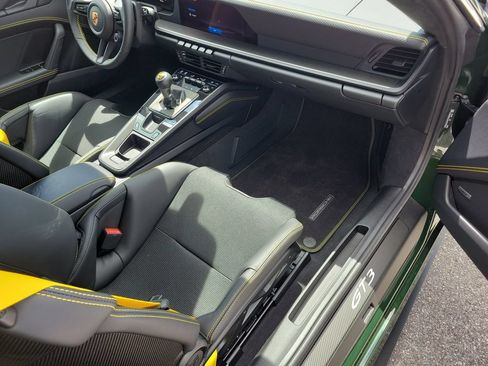 Certified 2026 Porsche 911 GT3 RWD image 18