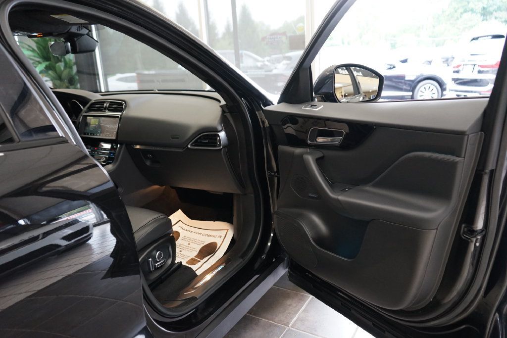 Used 2020 Jaguar F-PACE Premium AWD/4WD image 41