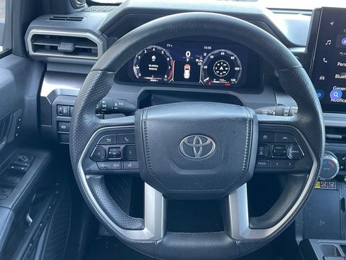 Used 2025 Toyota 4Runner TRD Off-Road Premium w/ Tow Technology Package AWD/4WD image 14