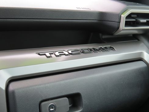 Used 2024 Toyota Tacoma SR5 image 21