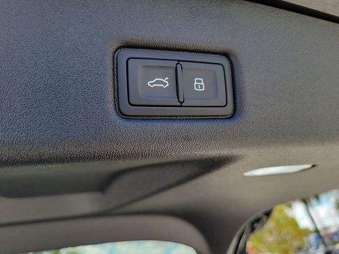 New 2025 Audi Q5 2.0T Premium Plus image 30