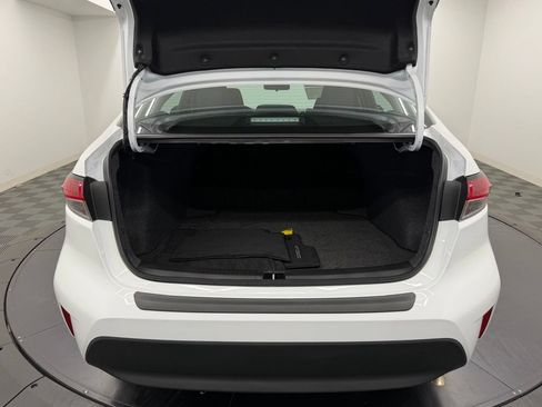 Certified 2025 Toyota Corolla LE FWD image 15
