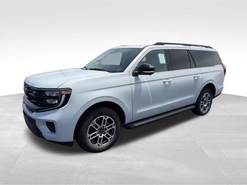 New 2026 Ford Expedition Max Active AWD/4WD image 4