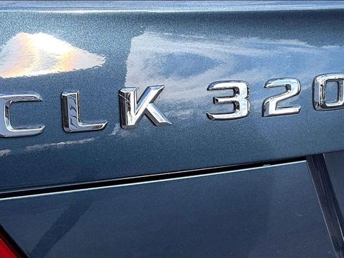 Used 2004 Mercedes-Benz CLK 320 Coupe image 21