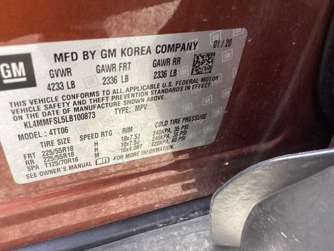 Used 2020 Buick Encore GX Essence image 38