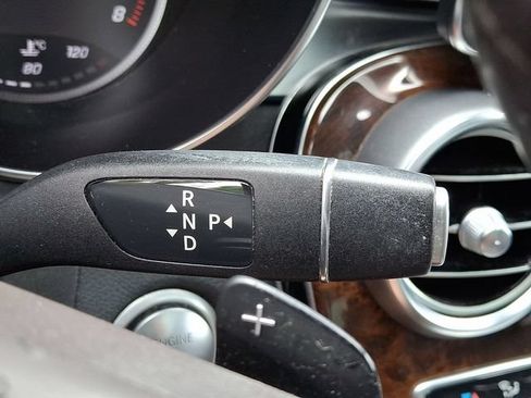 Used 2016 Mercedes-Benz GLC 300 4MATIC image 15