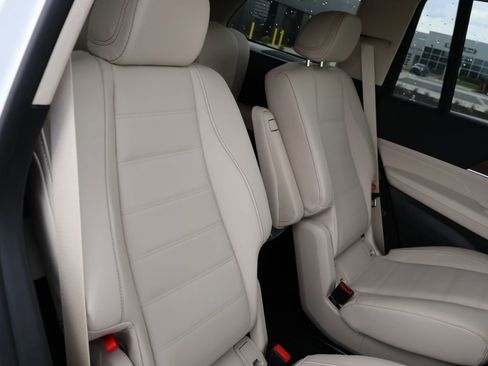 New 2026 Mercedes-Benz GLS 450 4MATIC image 12