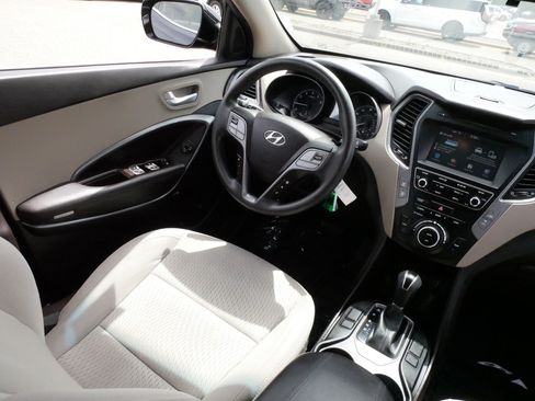 Used 2017 Hyundai Santa Fe Sport AWD/4WD image 9
