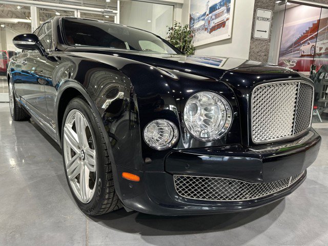 Used 2011 Bentley Mulsanne RWD image 21