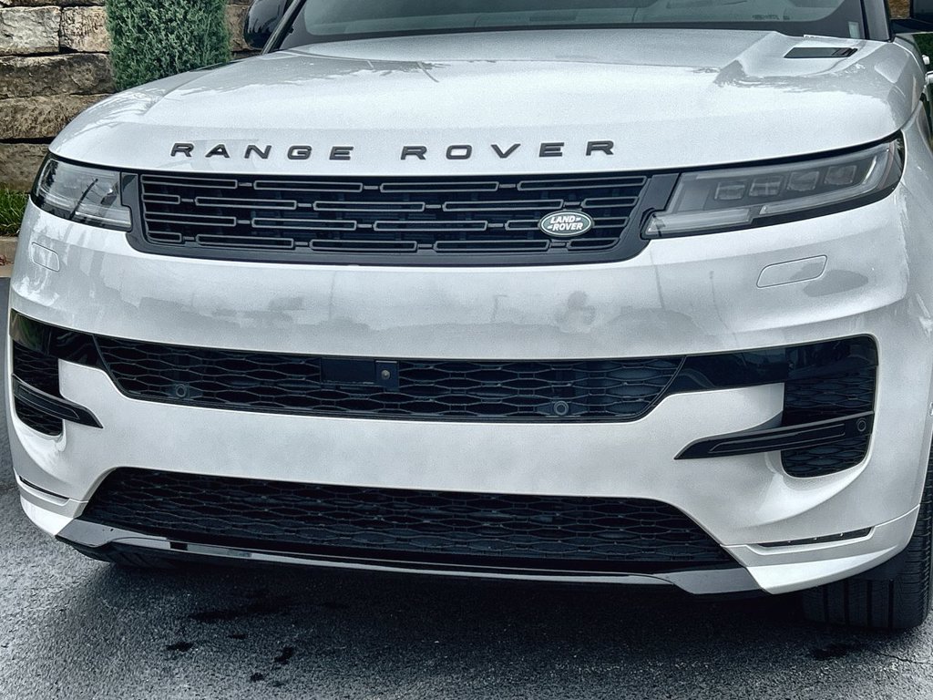 New 2027 Land Rover Range Rover Sport Autobiography AWD/4WD image 9