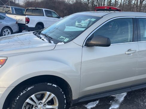 Used 2016 Chevrolet Equinox LS image 4