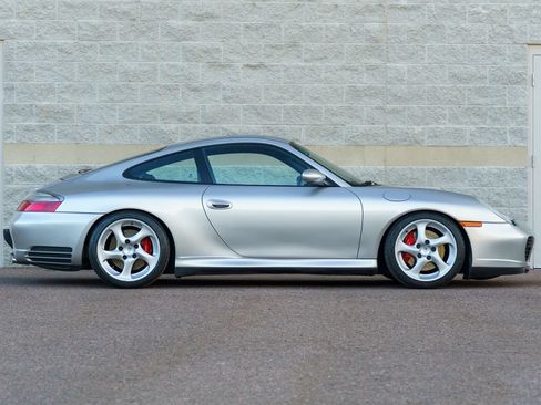 Used 2003 Porsche 911 GT3 RS image 24