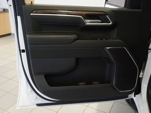 Certified 2025 GMC Sierra 1500 Elevation AWD/4WD image 22