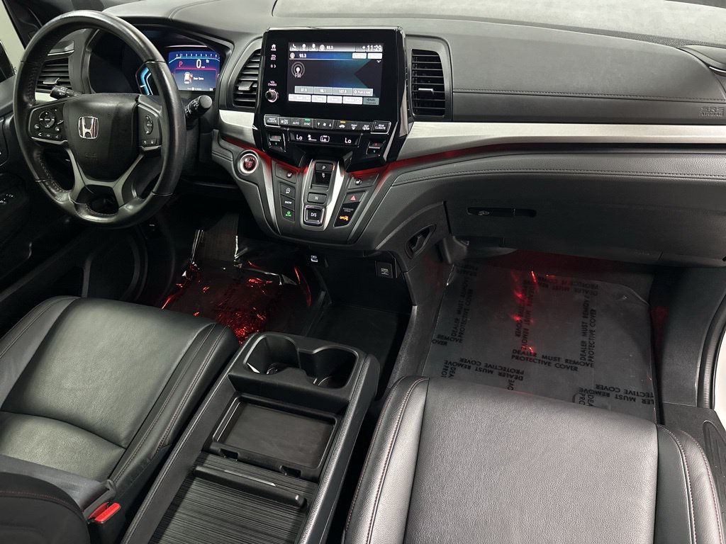 Used 2024 Honda Odyssey Sport image 11