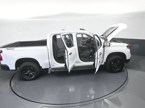 Used 2024 Chevrolet Silverado 1500 Custom Trail Boss AWD/4WD image 74