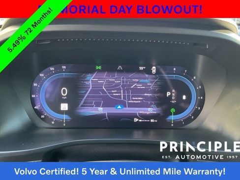 Certified 2023 Volvo XC40 B5 Plus w/ Driver Assist Package AWD/4WD image 18