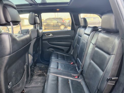 Used 2014 Jeep Grand Cherokee Limited image 16