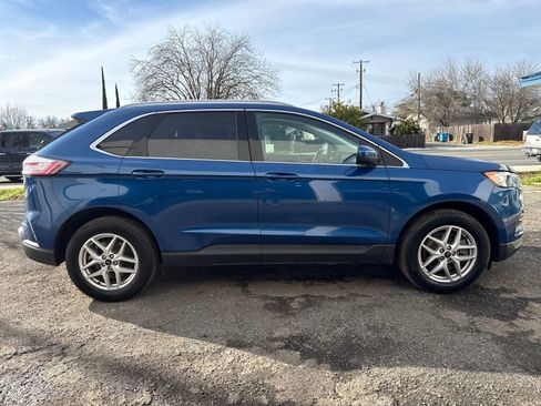 Used 2024 Ford Edge SEL w/ Convenience Package image 6