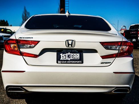 Used 2018 Honda Accord Sport image 16