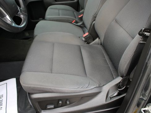 Used 2018 Chevrolet Silverado 1500 LT w/ All Star Edition image 22