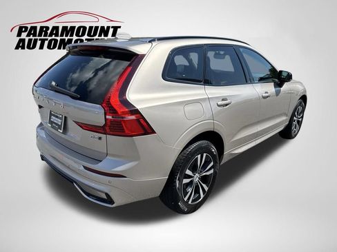 Used 2024 Volvo XC60 B5 Core AWD/4WD image 7