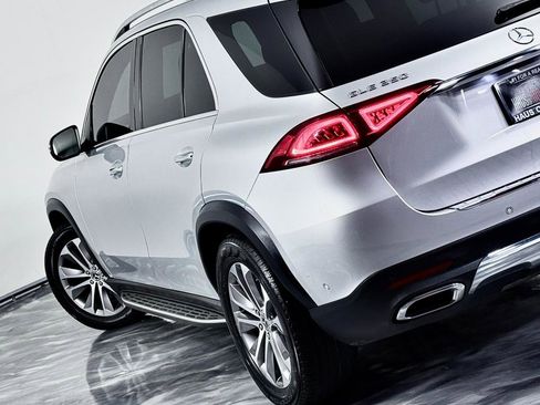 Used 2020 Mercedes-Benz GLE 350 4MATIC w/ Premium Package image 13