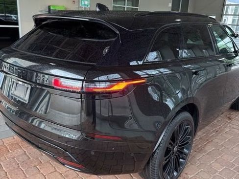 Used 2025 Land Rover Range Rover Velar Dynamic SE image 6