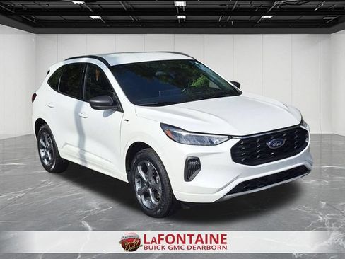 Used 2024 Ford Escape ST-Line w/ Tech Pack #1 AWD/4WD image 7