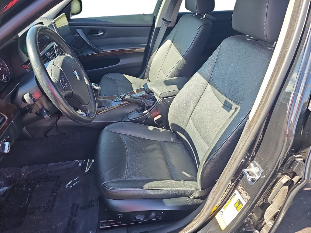 Used 2009 BMW 328i Sedan RWD image 15