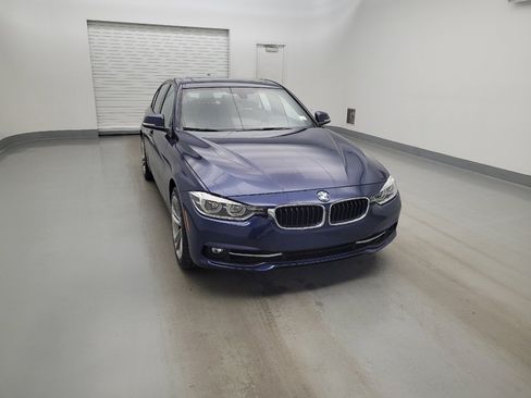 Used 2016 BMW 328i xDrive Sedan AWD/4WD image 14
