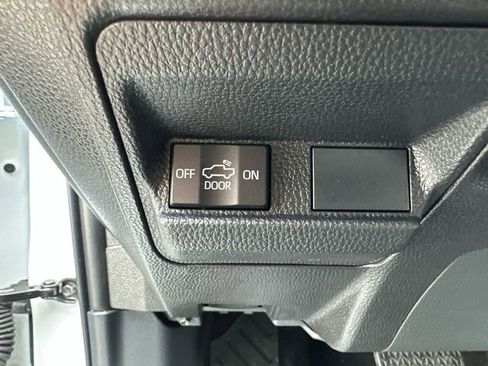 Certified 2025 Toyota Tacoma SR w/ Towing Package image 25