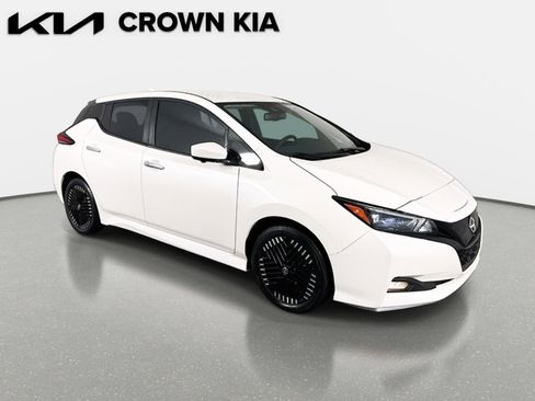Used 2023 Nissan Leaf SV Plus image 4