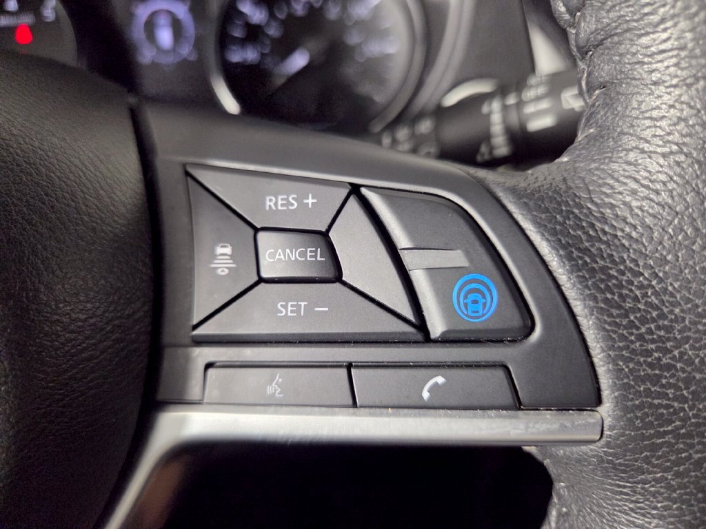 Used 2020 Nissan Rogue SL w/ Premium Package FWD image 16