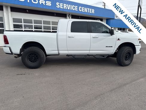 Used 2025 RAM 3500 Laramie w/ Night Edition image 8